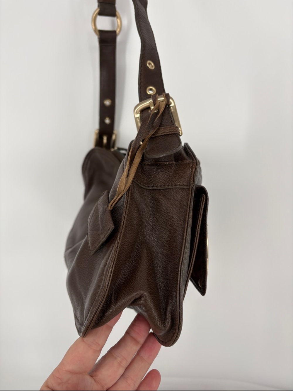 🎪 Via Spiga Dark Brown goat Napa Leather Shoulder Bag with Gold Hardware - Picture 9 of 16